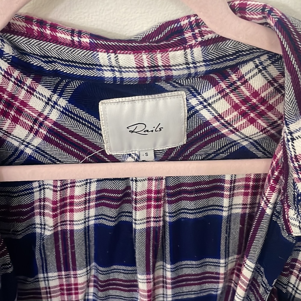 Rails button down - Picture 2 of 3